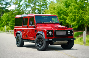 Xế cổ Land Rover Defender 1983 lột xác với bản độ mới