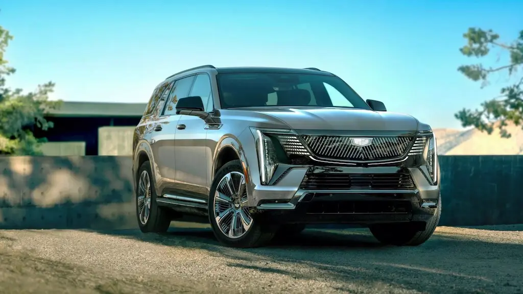 Cadillac Escalade IQL ra mắt mẫu SUV điện hạng sang