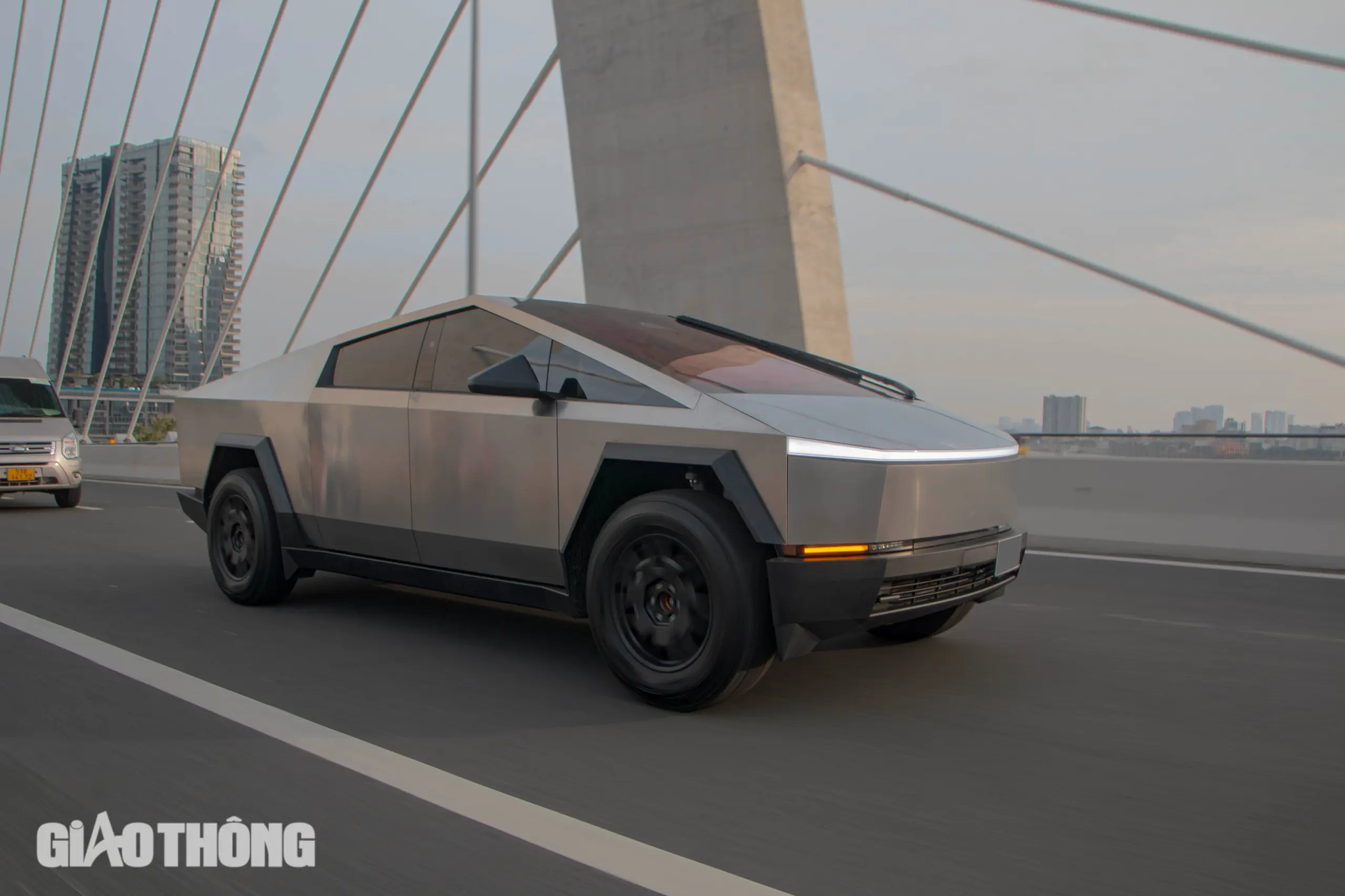 Chuyện gì đang xảy ra với Tesla?