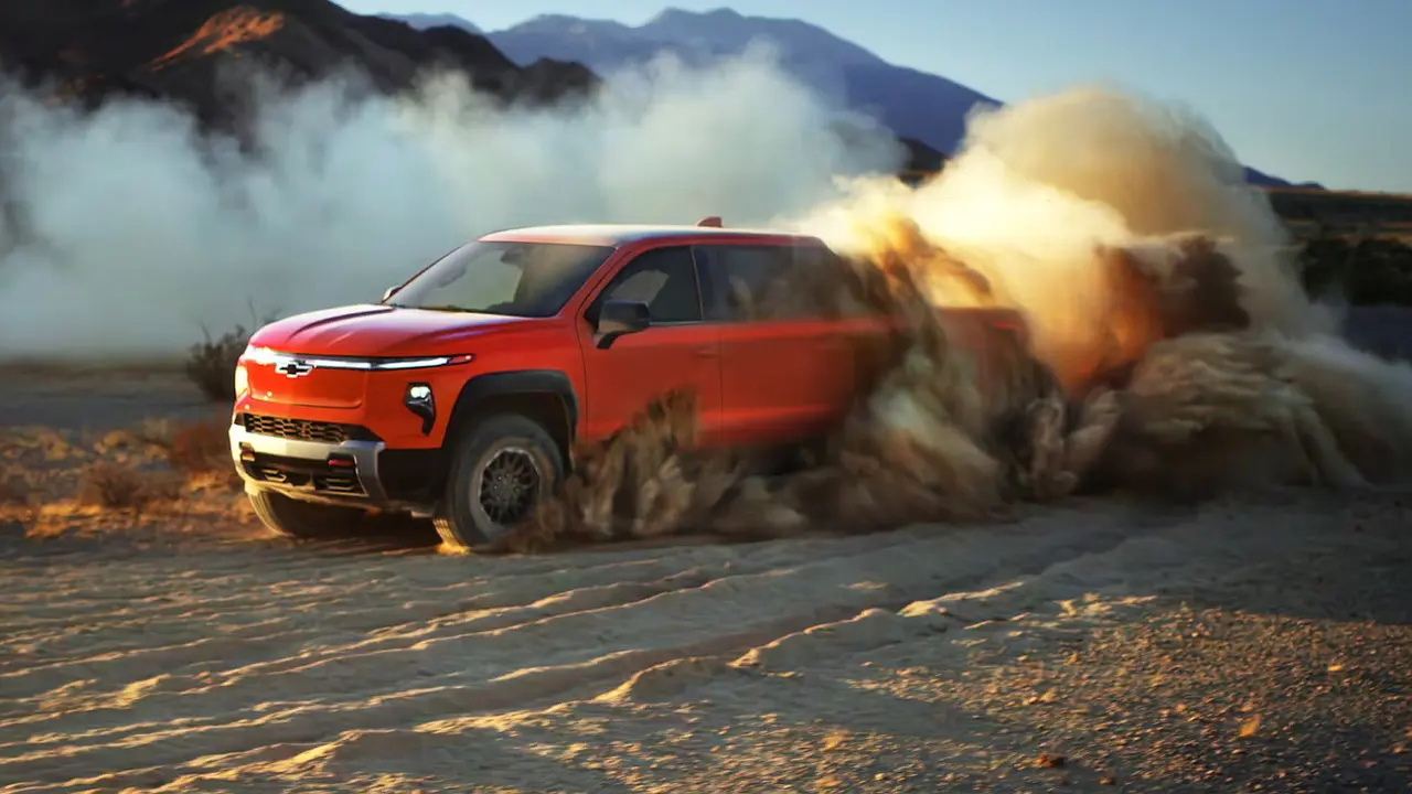 Bán tải điện Chevrolet Silverado thêm phiên bản địa hình