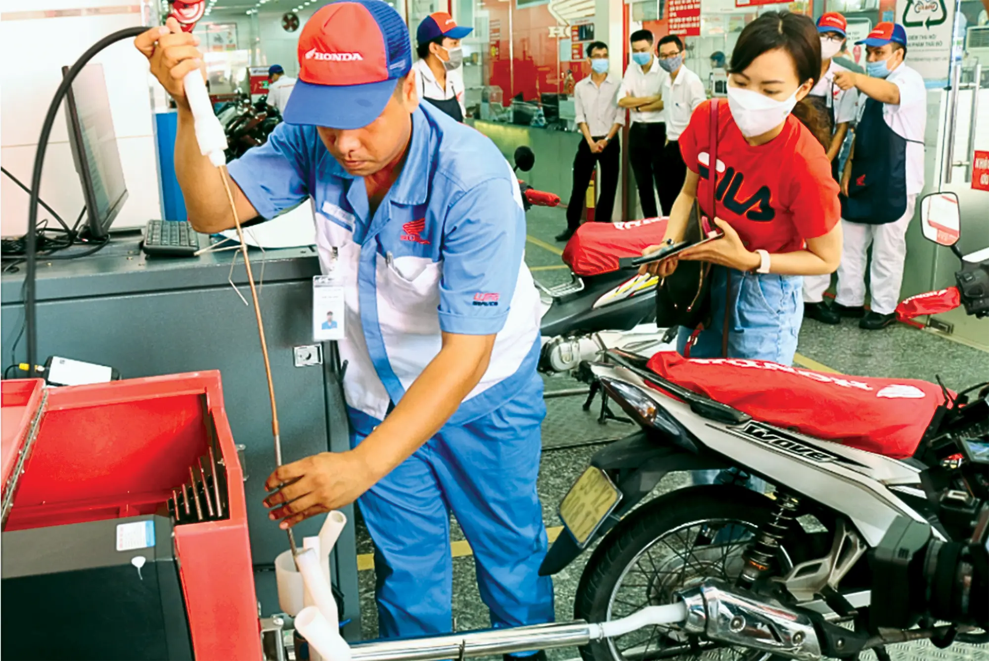 Đề xuất kiểm định khí thải xe máy theo năm sản xuất