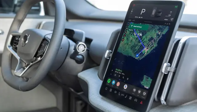 Android sắp có bản cập nhật, có thể xem YouTube, lướt Web trên xe